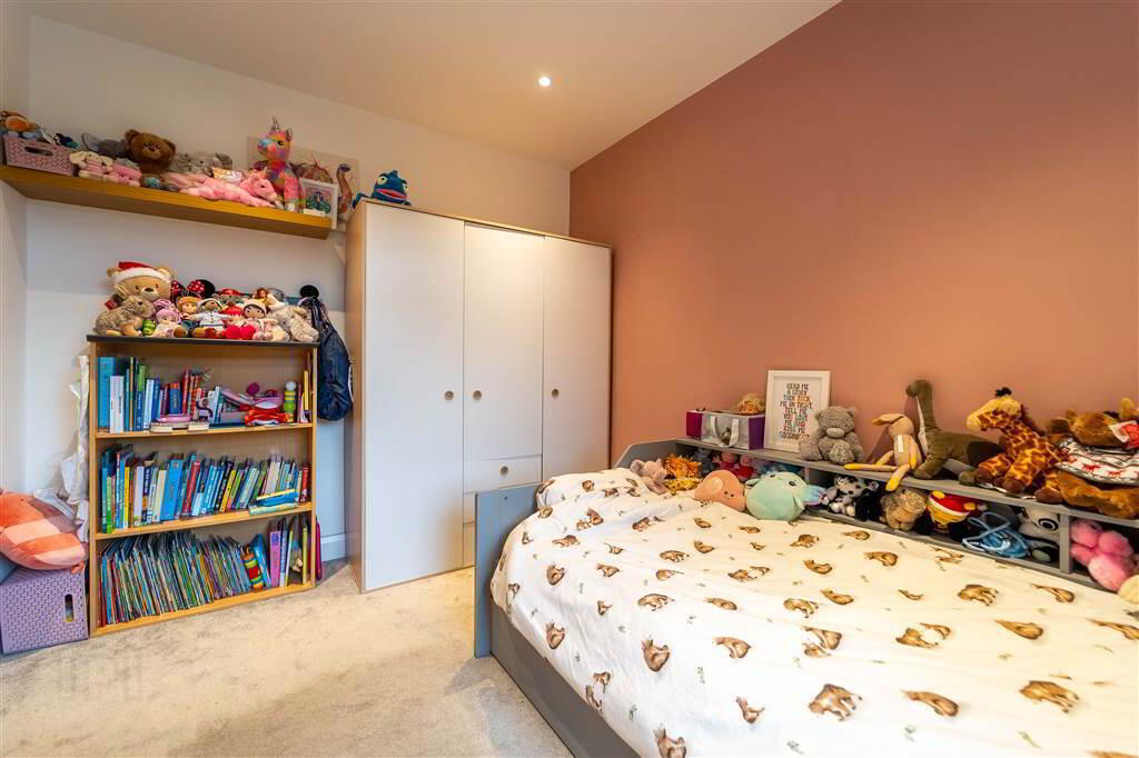87 Rathmore Road 26 of 38