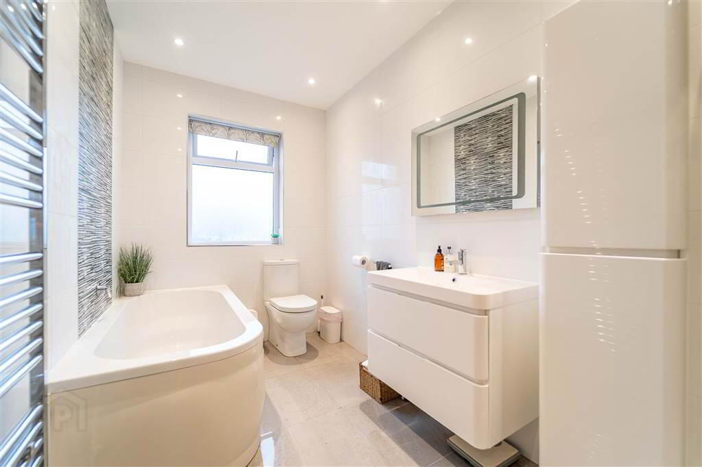 87 Rathmore Road 27 of 38