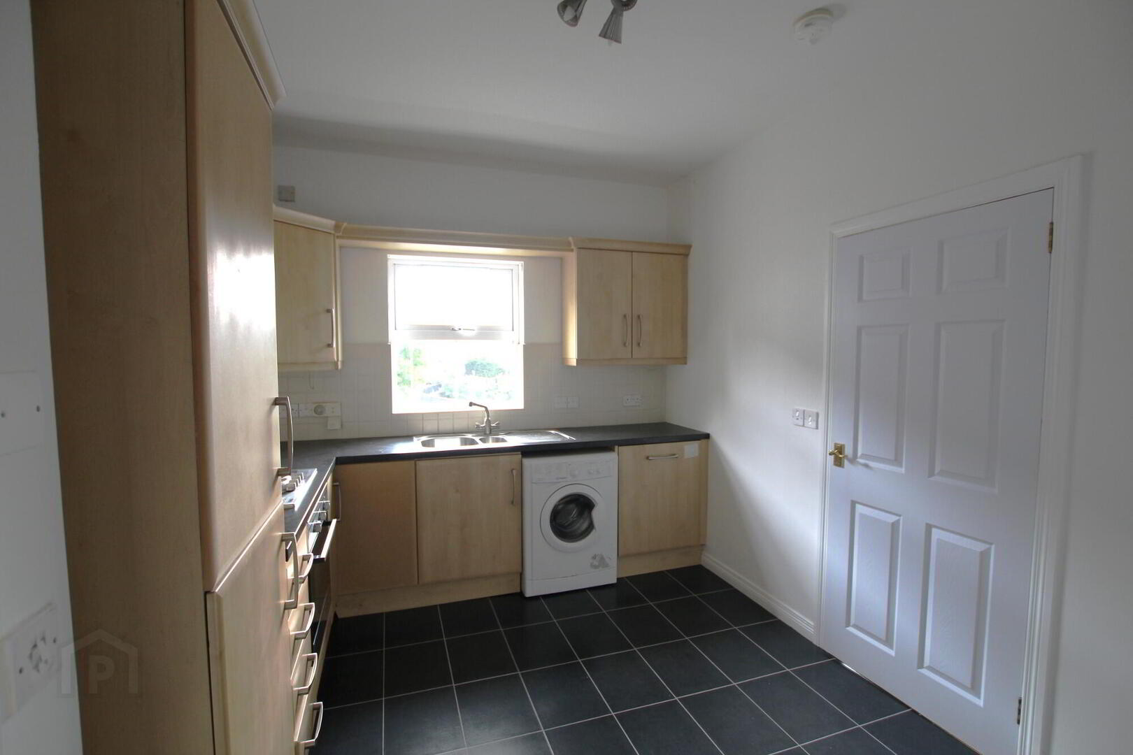 Apt 2, Millwater Lodge 3 of 8