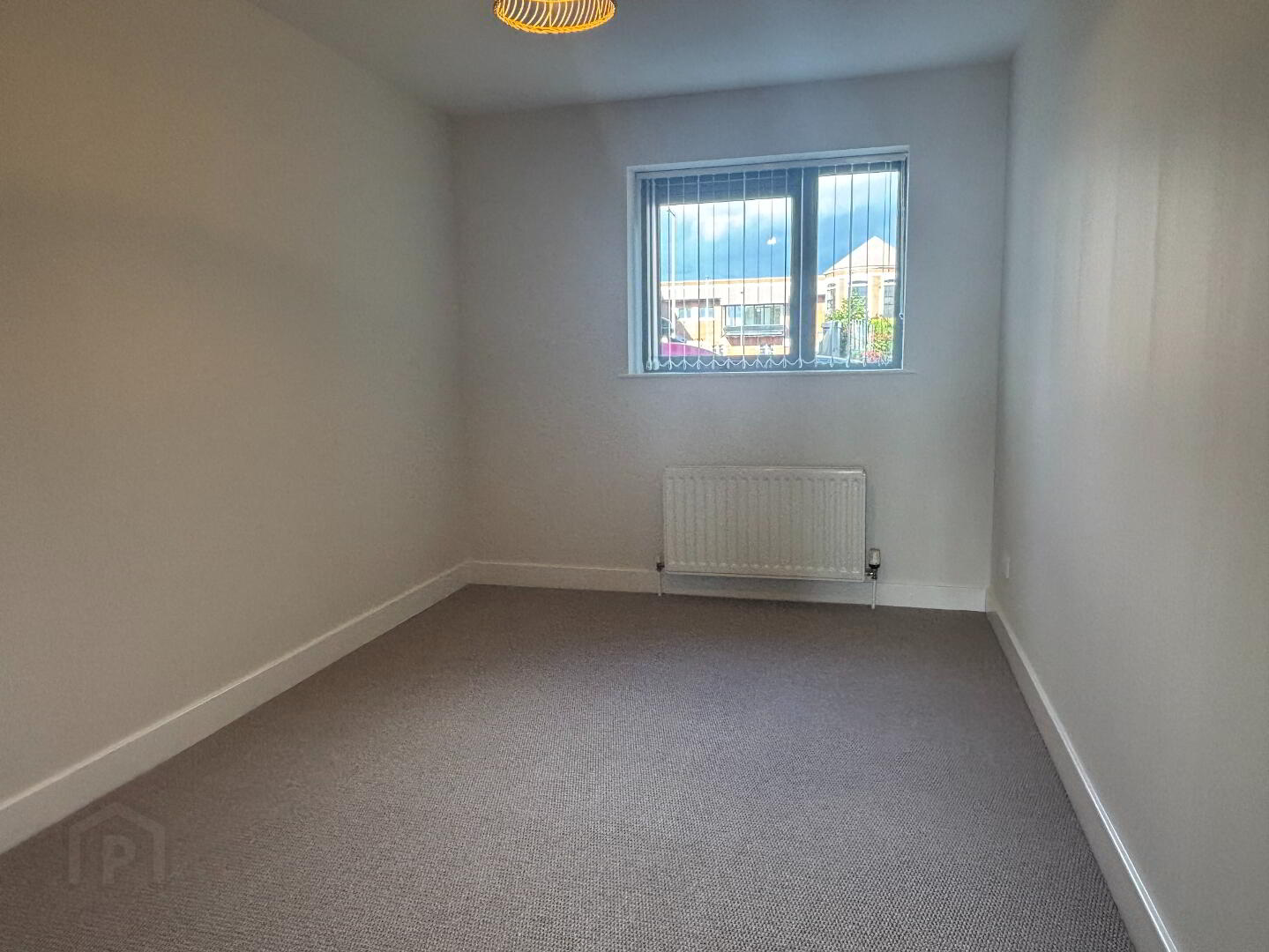 6 Marine Sands, 82 Belfast Road 7 of 10