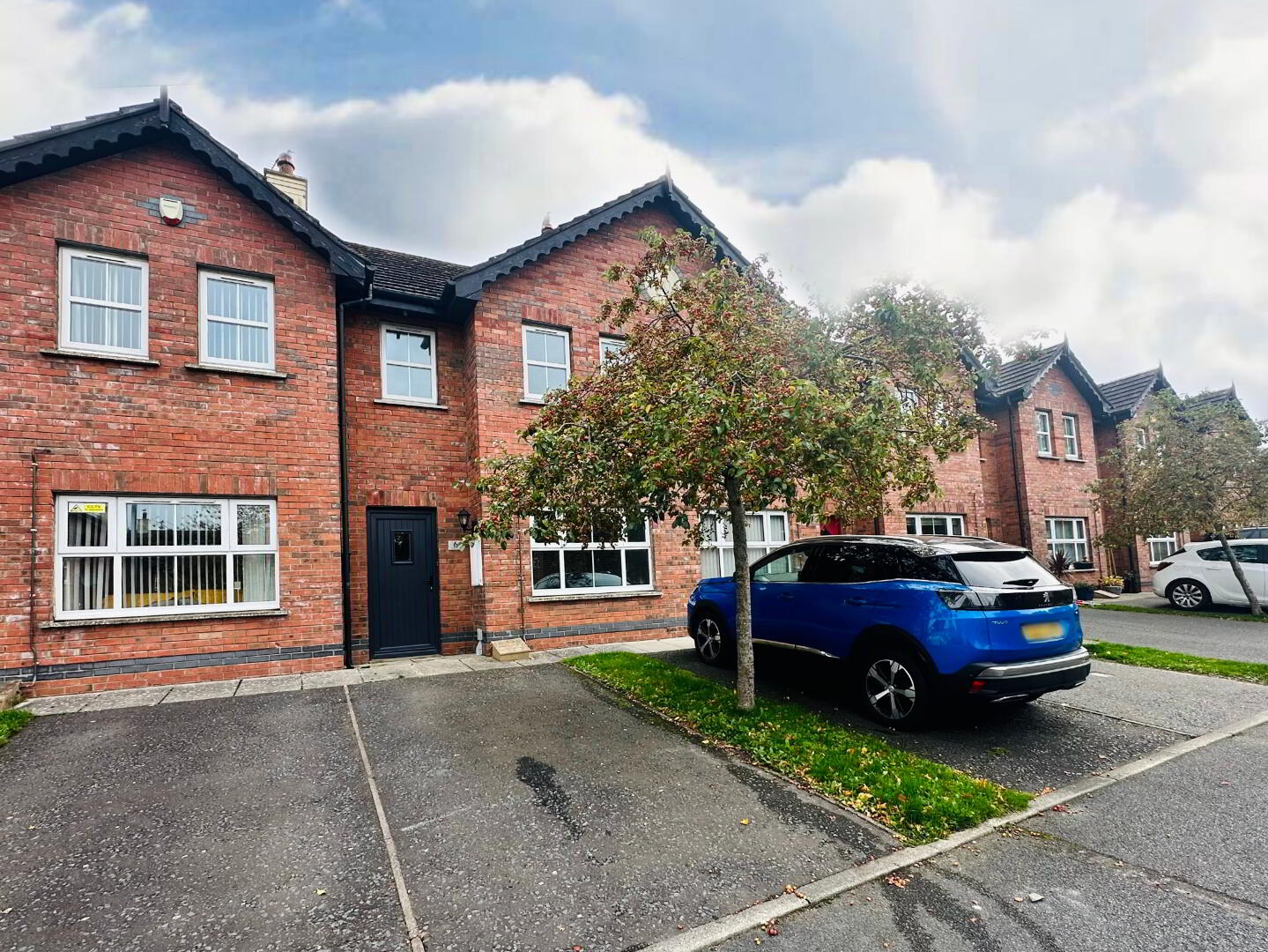 6 Glastry Court 1 of 19