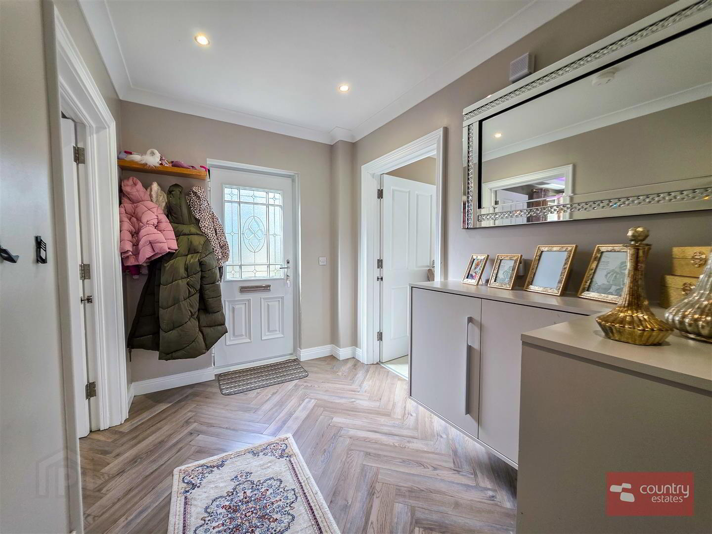 99 Blackrock Square 6 of 63