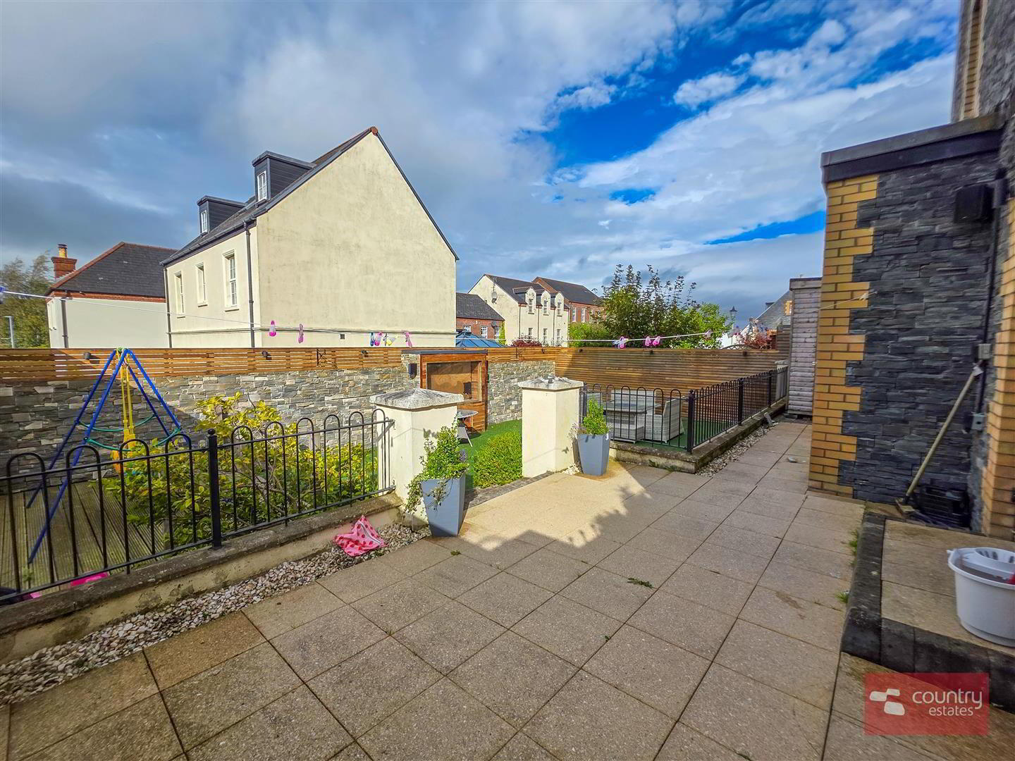 99 Blackrock Square 53 of 63