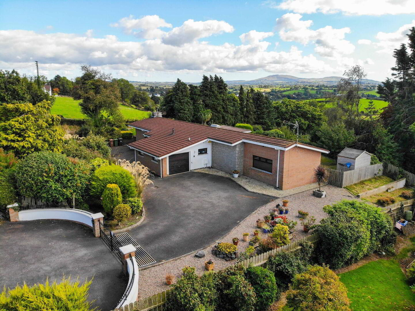 28 Ballymacormick Road 1 of 13