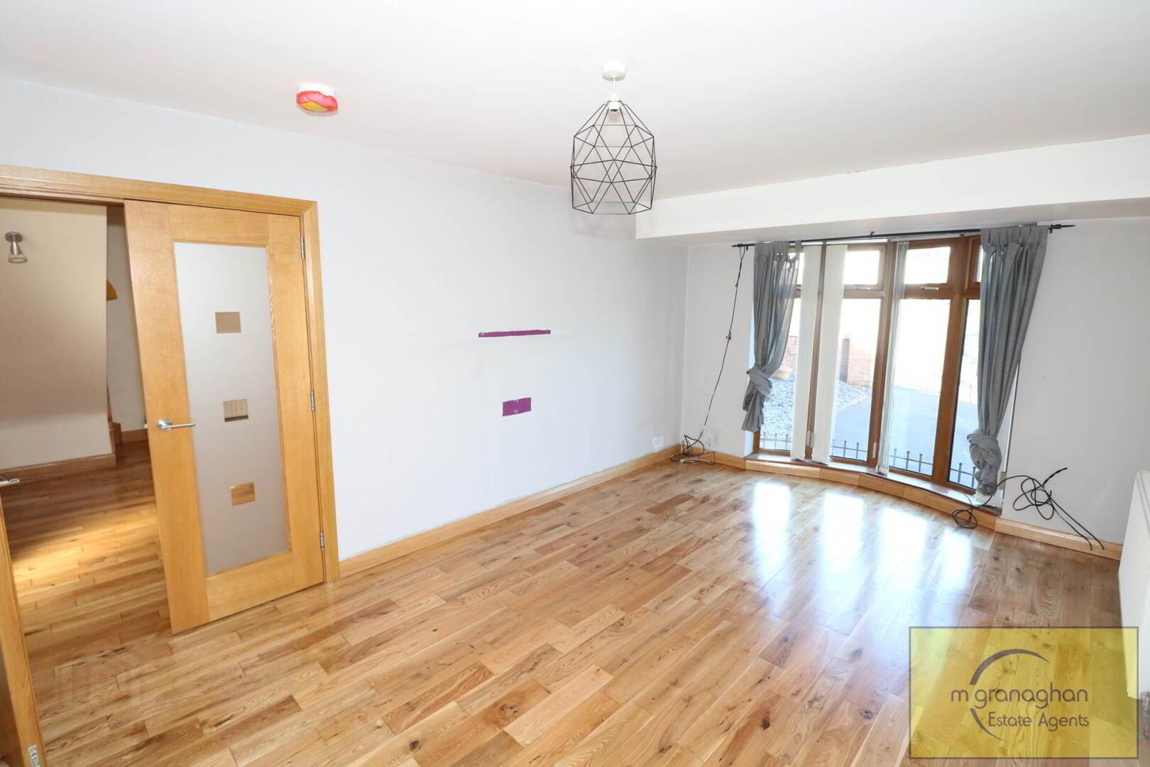 18 Lagmore Grove 3 of 14