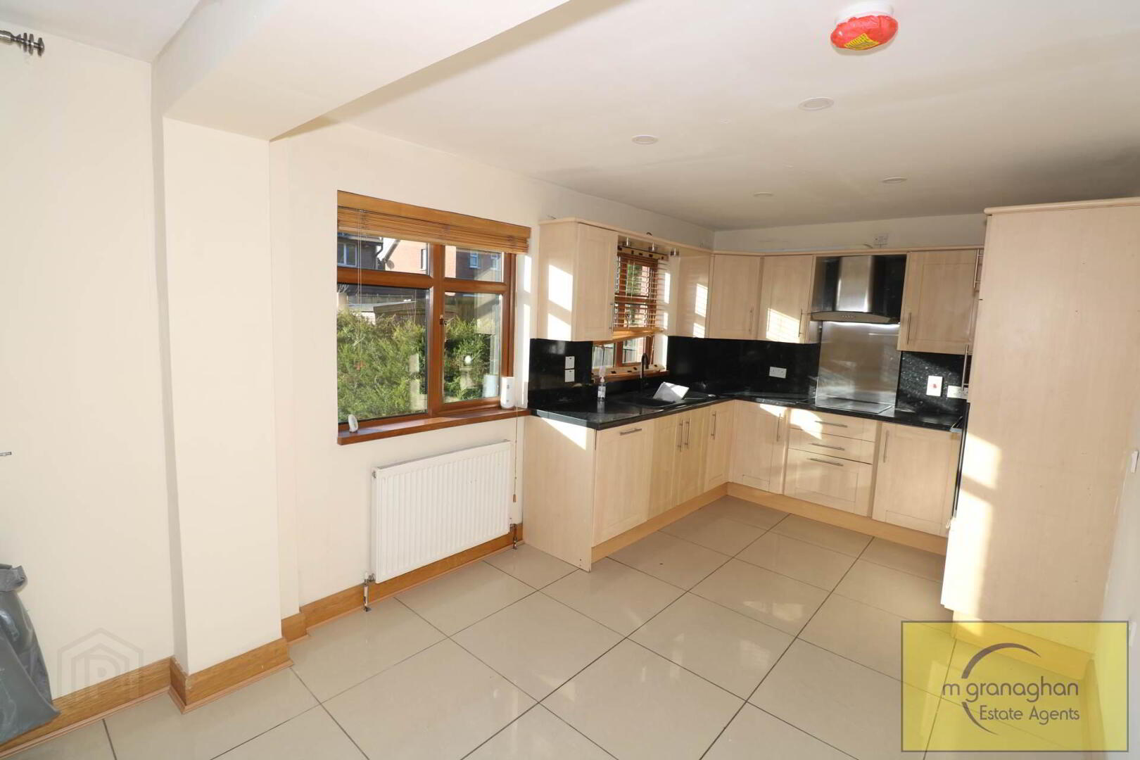 18 Lagmore Grove 6 of 14