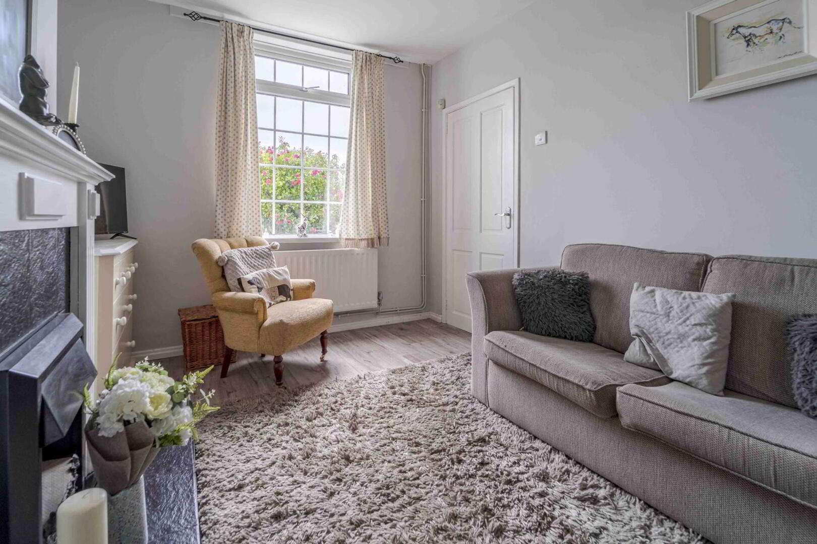 73 Hillhall Road 3 of 14