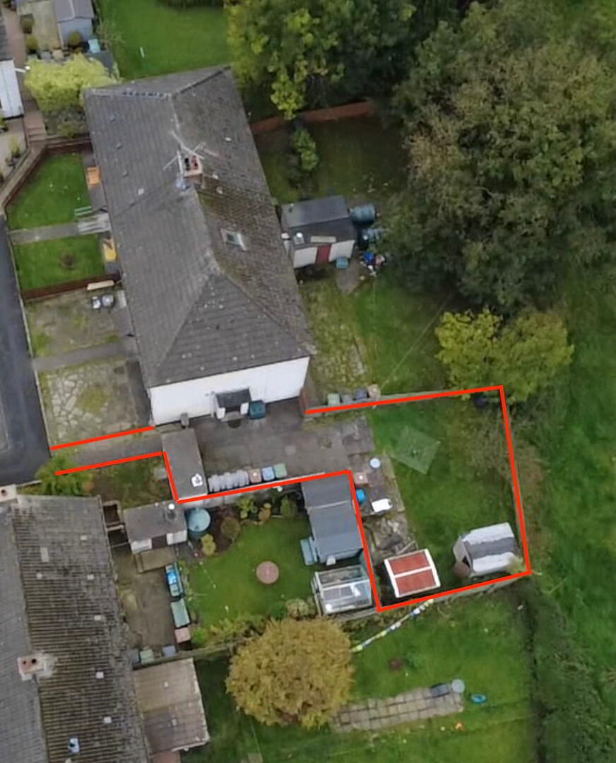 42 Dukes Grove 3 of 25