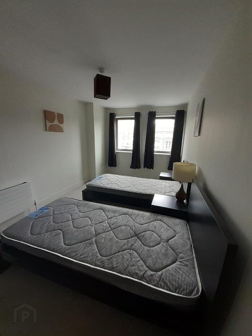 Apartment 67 4 Ulster Street 5 of 7