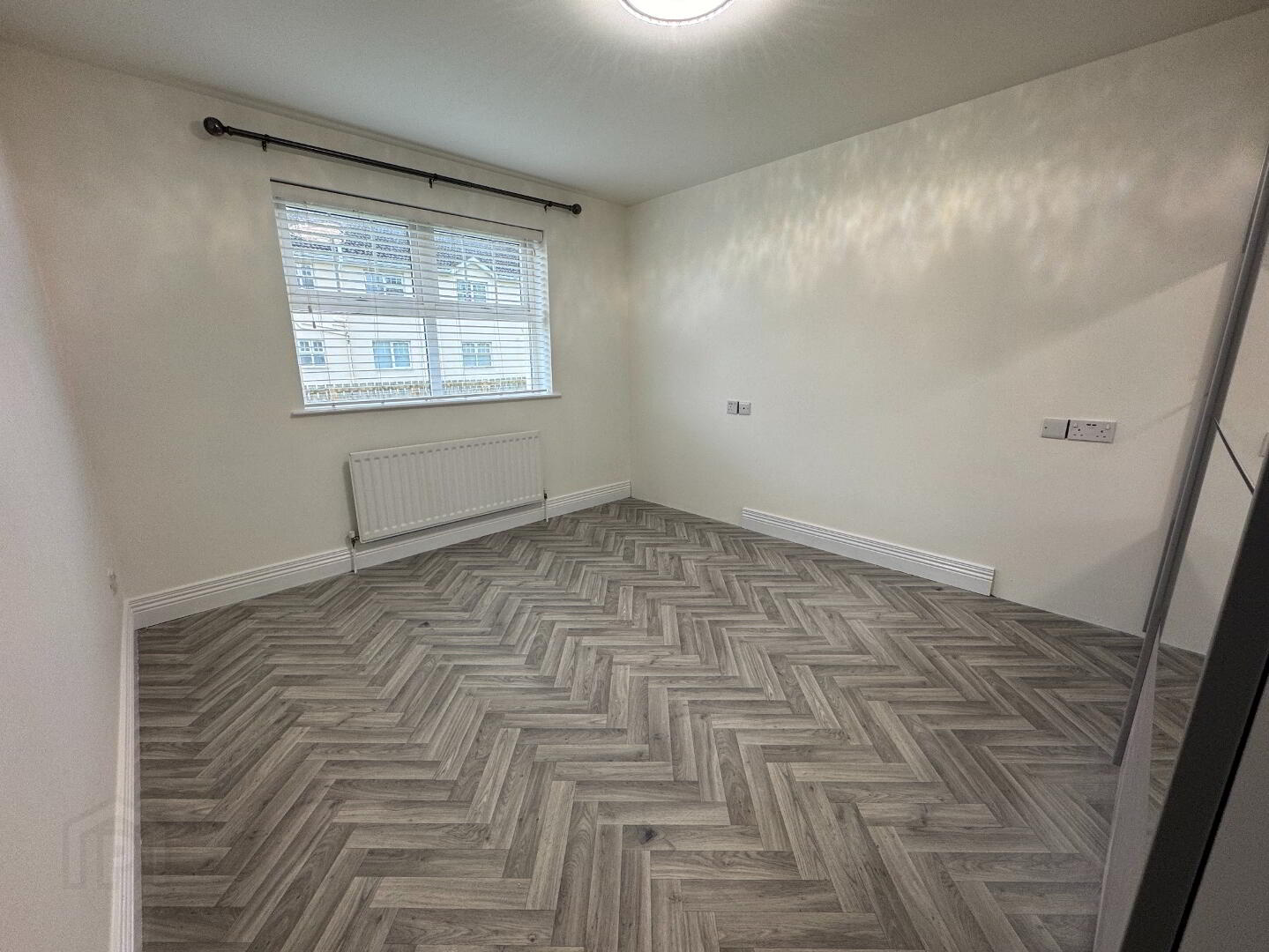 26 Oakfield Mews 10 of 16