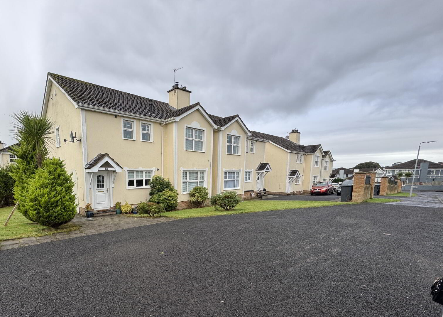 26 Oakfield Mews 1 of 16