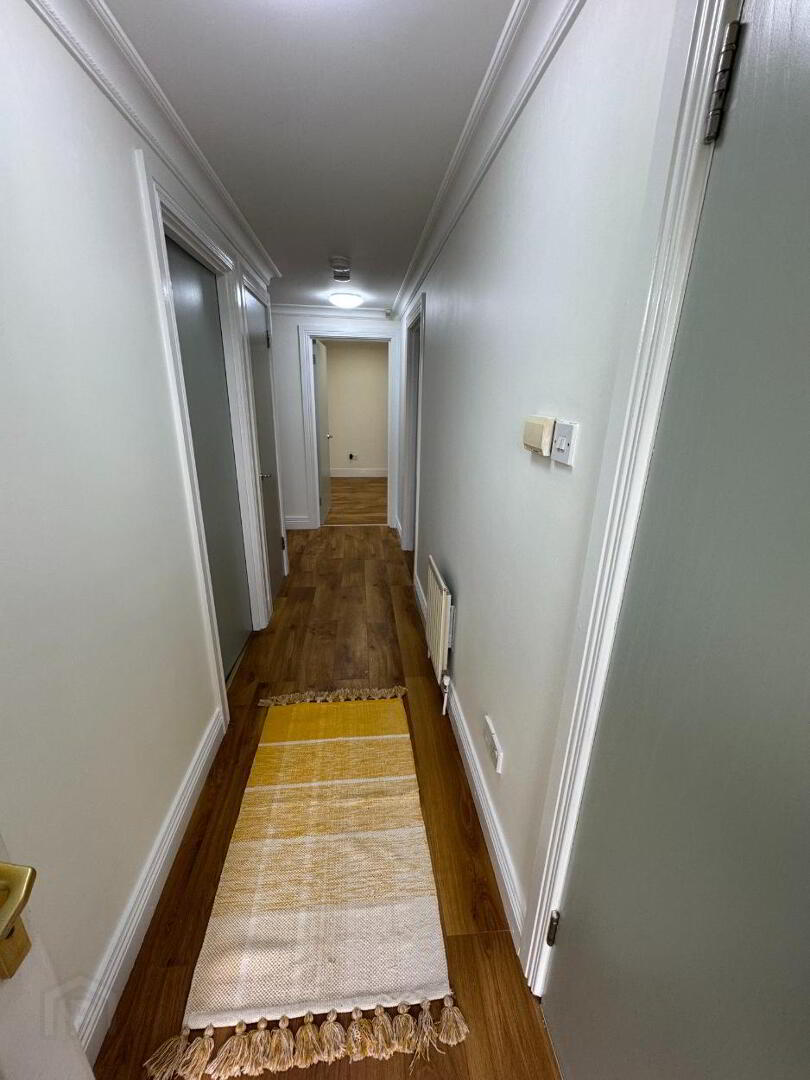 26 Oakfield Mews 4 of 16