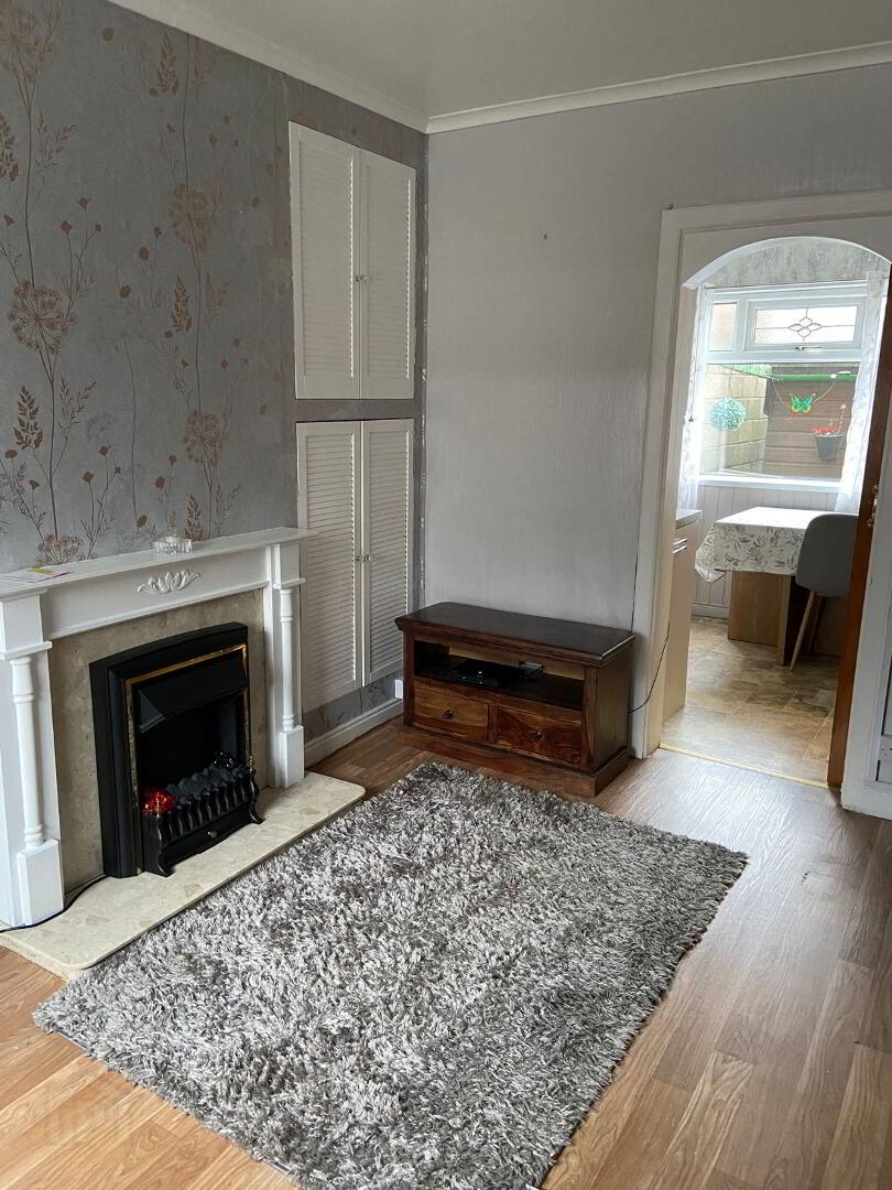 property description image