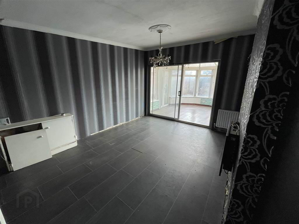 157 Brooke Drive 3 of 14