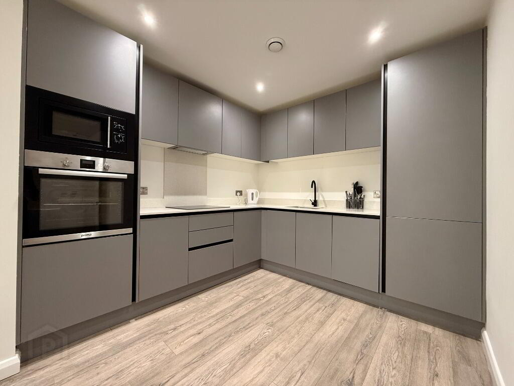 121 Coyles Place 7 of 8