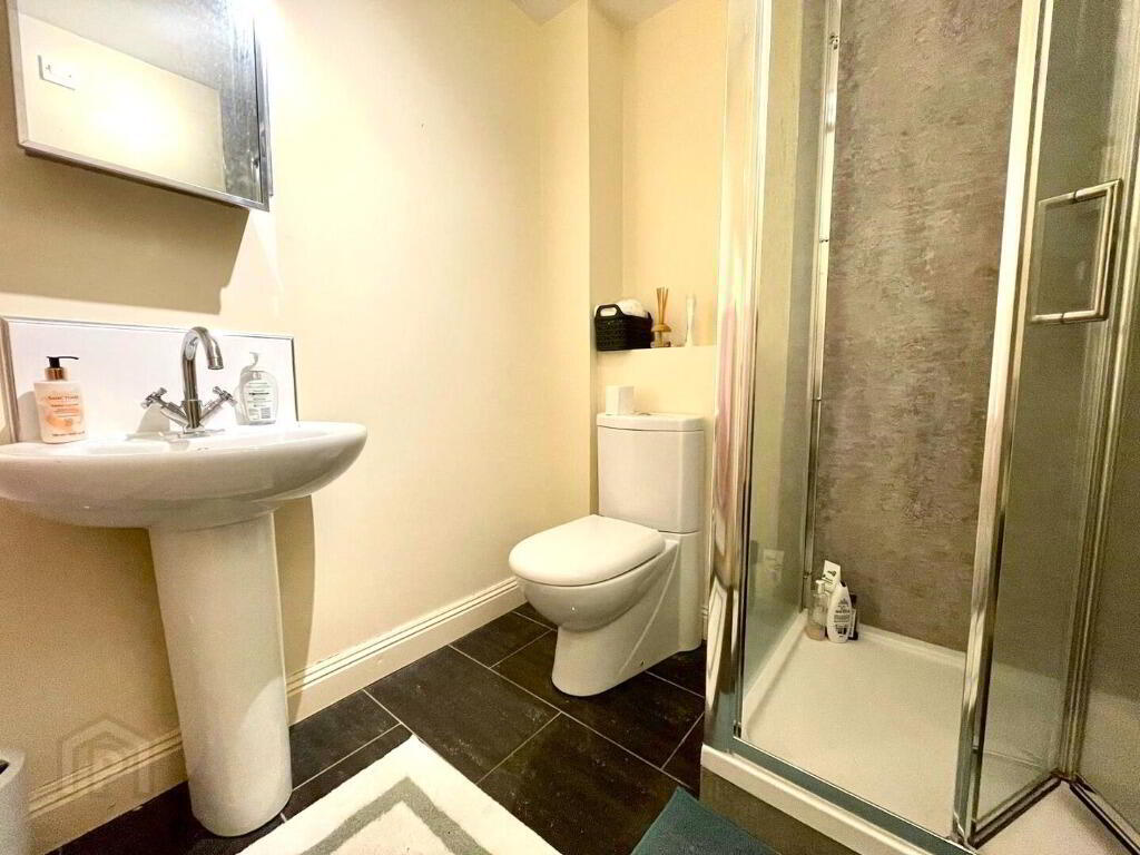 Forest House, 72 Beech Heights 7 of 8