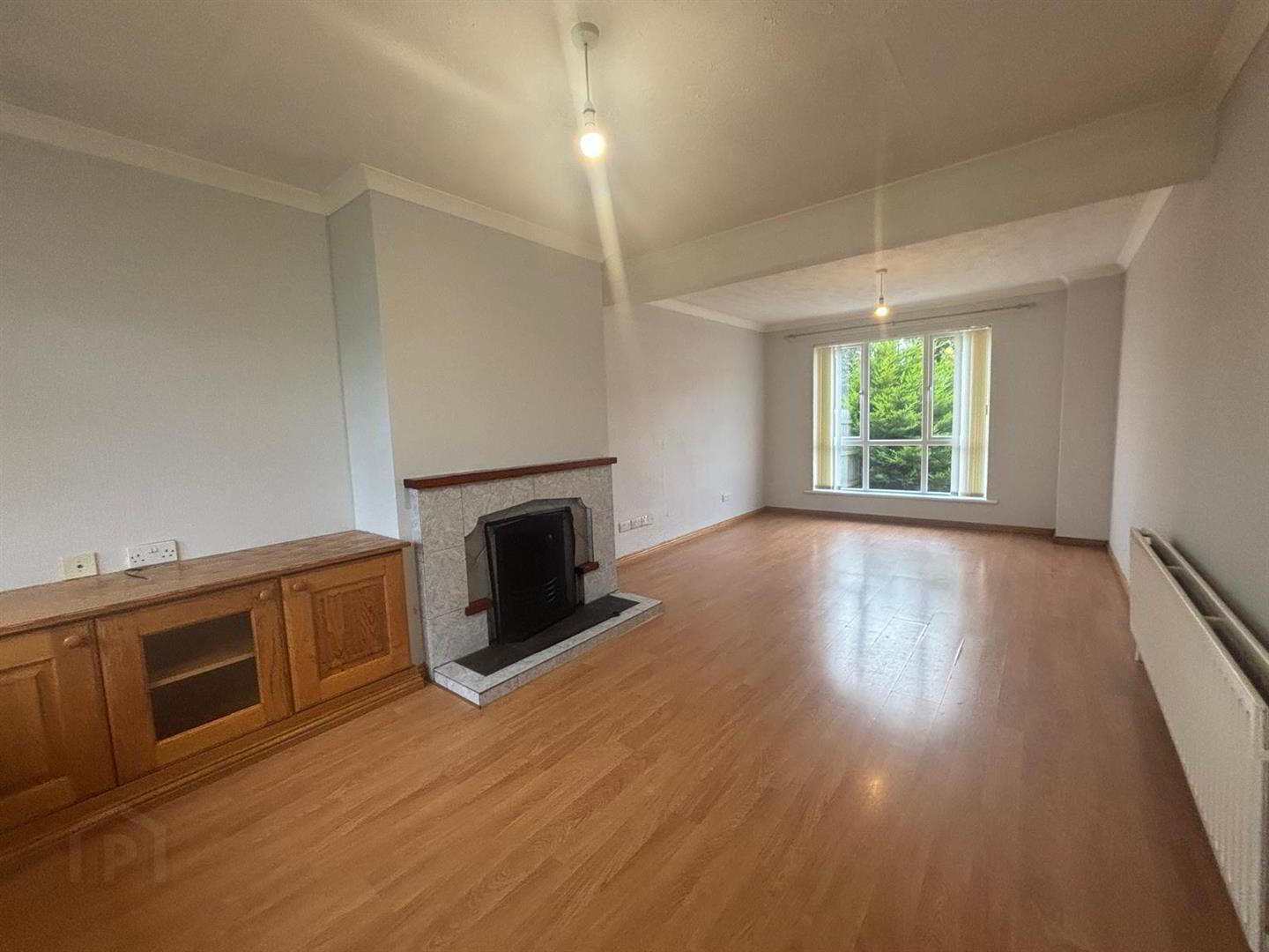 62 Whitehill Park 3 of 6