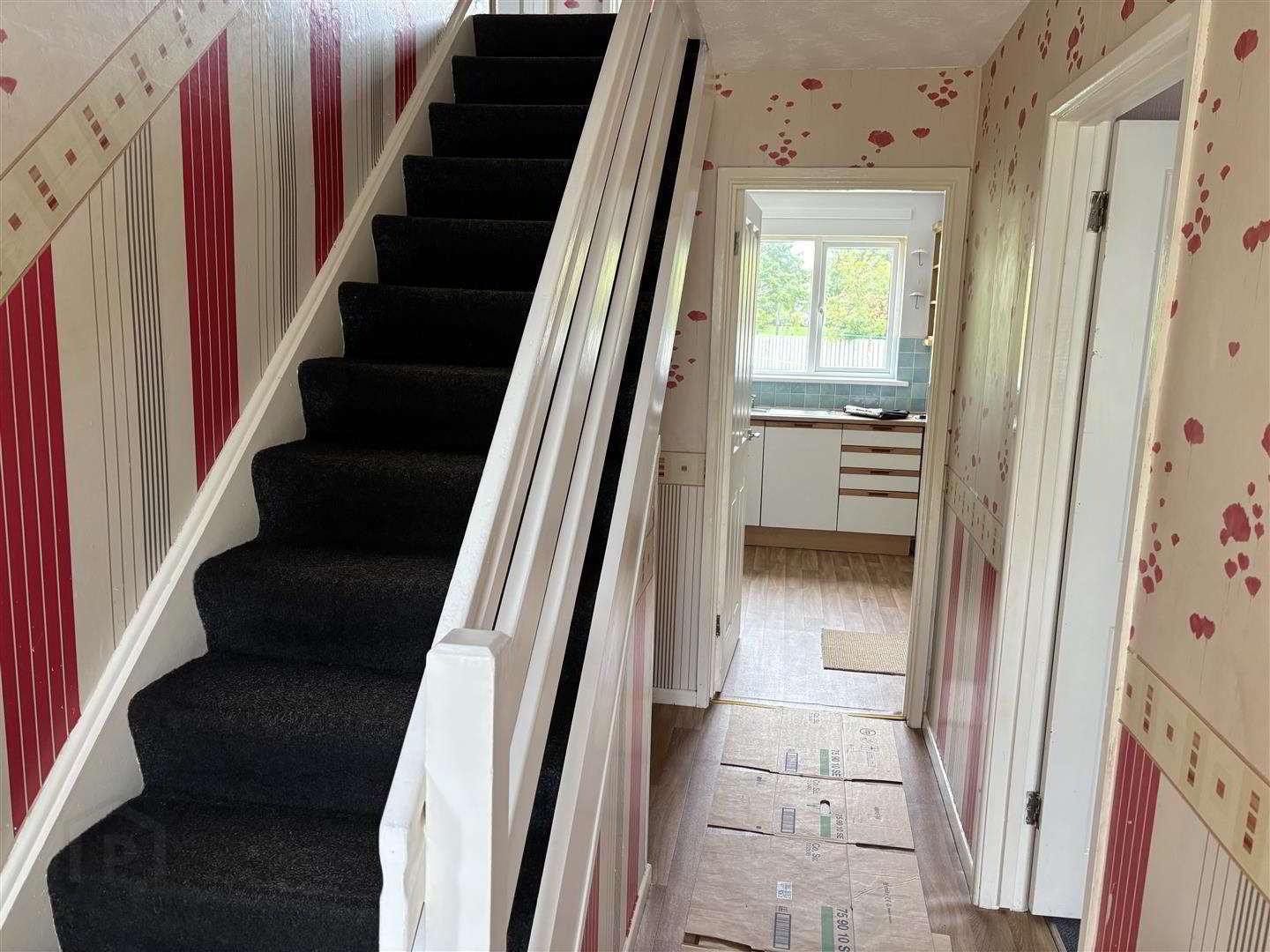 62 Whitehill Park 2 of 6