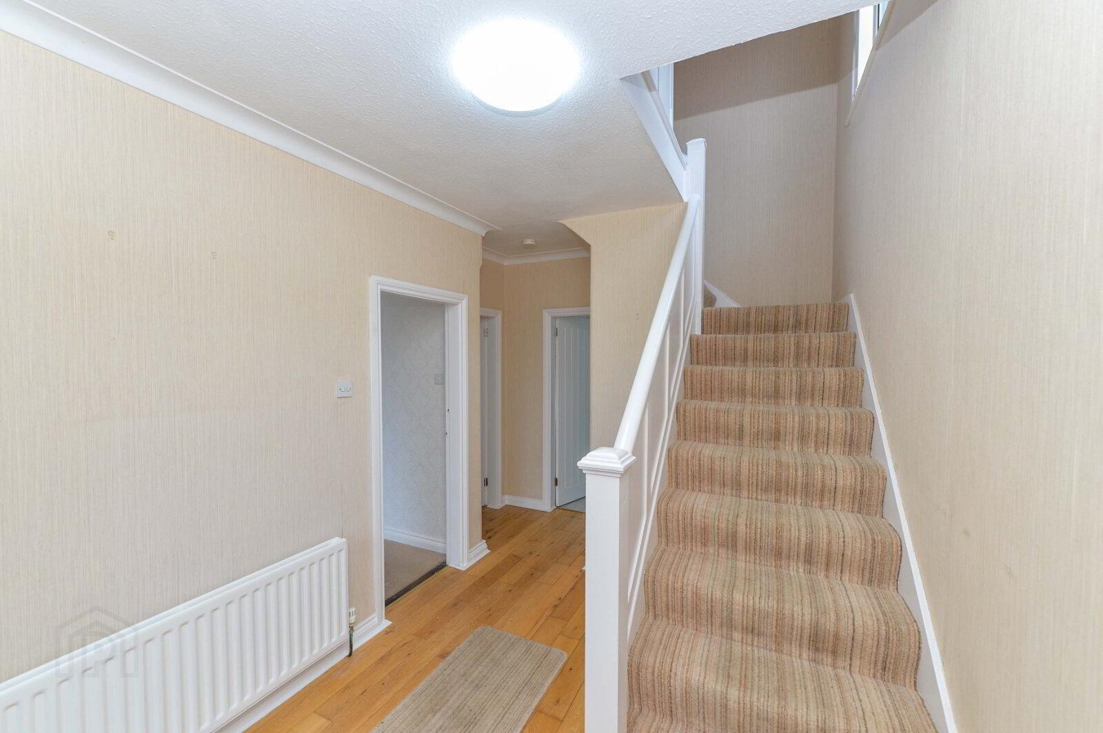 34 Kensington Gardens South 4 of 18