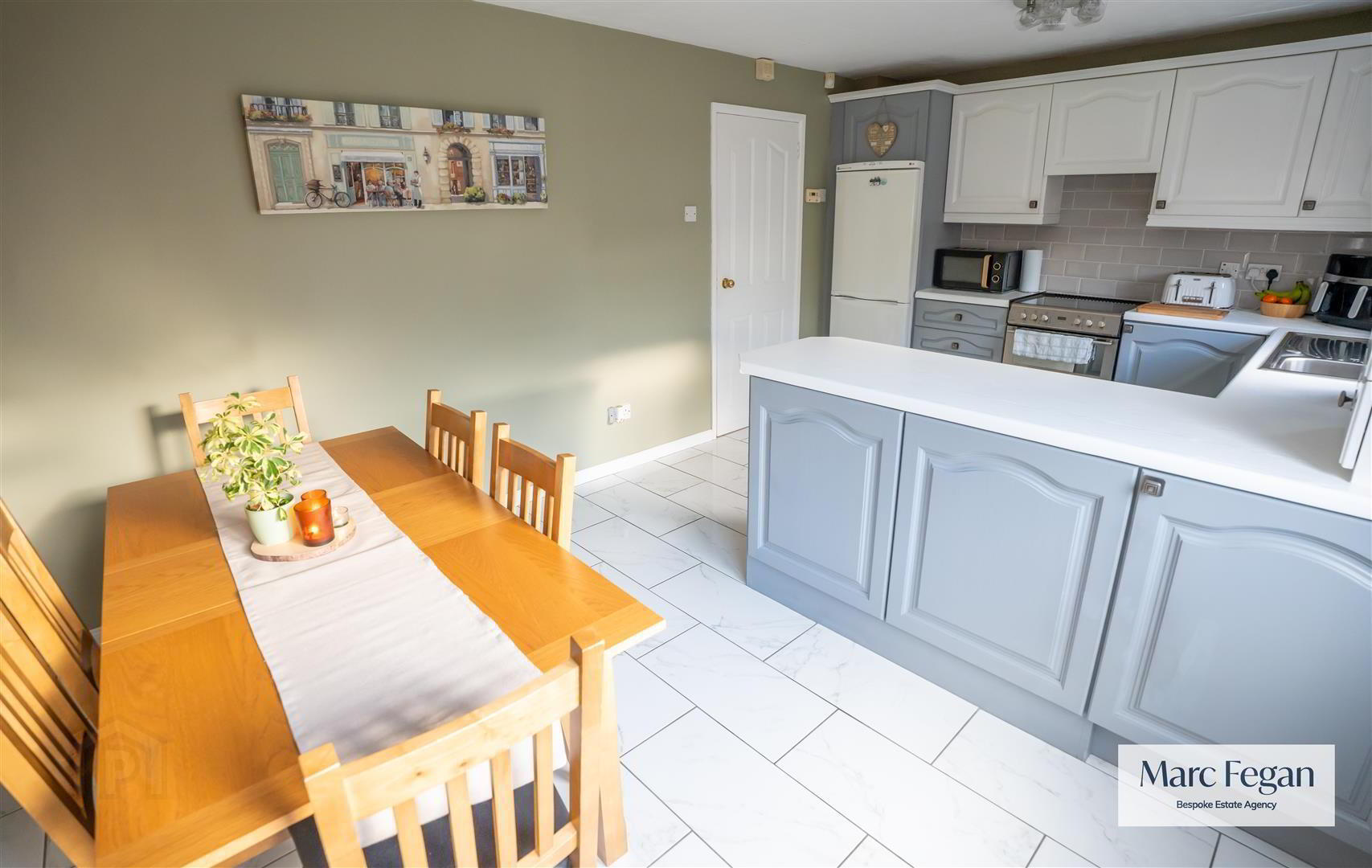 144 Pinebank 10 of 42