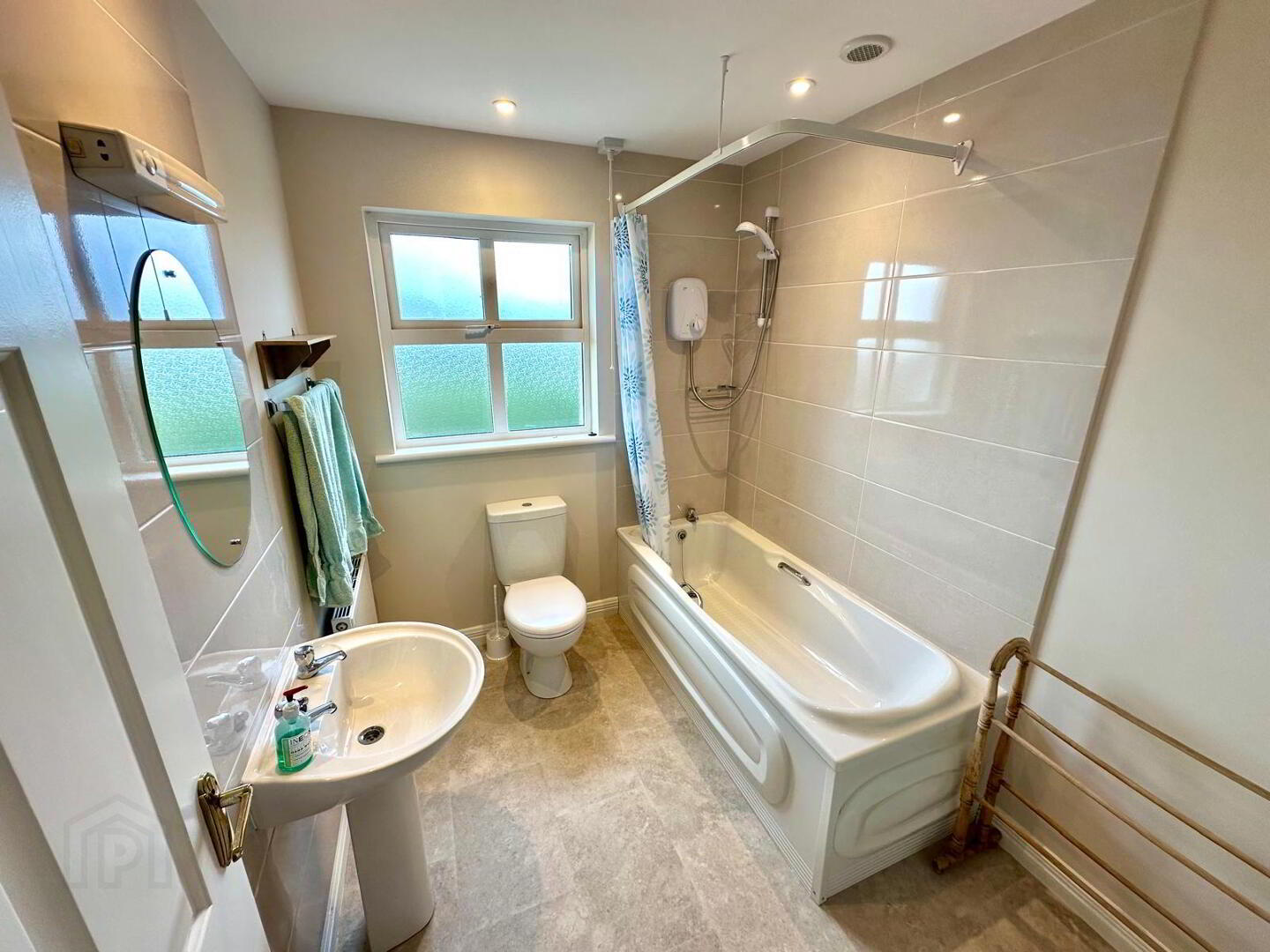 37 Castlegrove 14 of 17