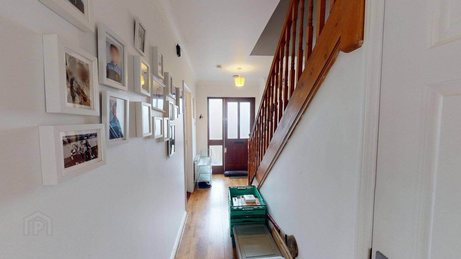 37 Cromwellsfort Grove 3 of 15