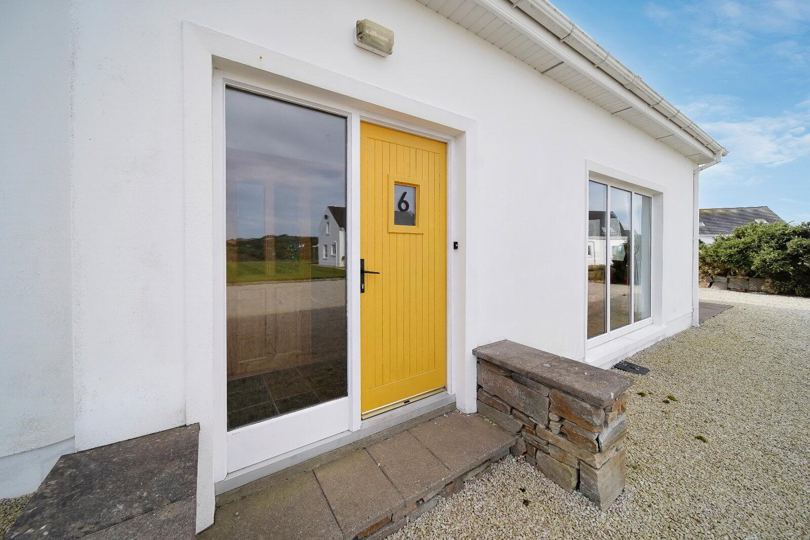 6 The Moorings 5 of 62
