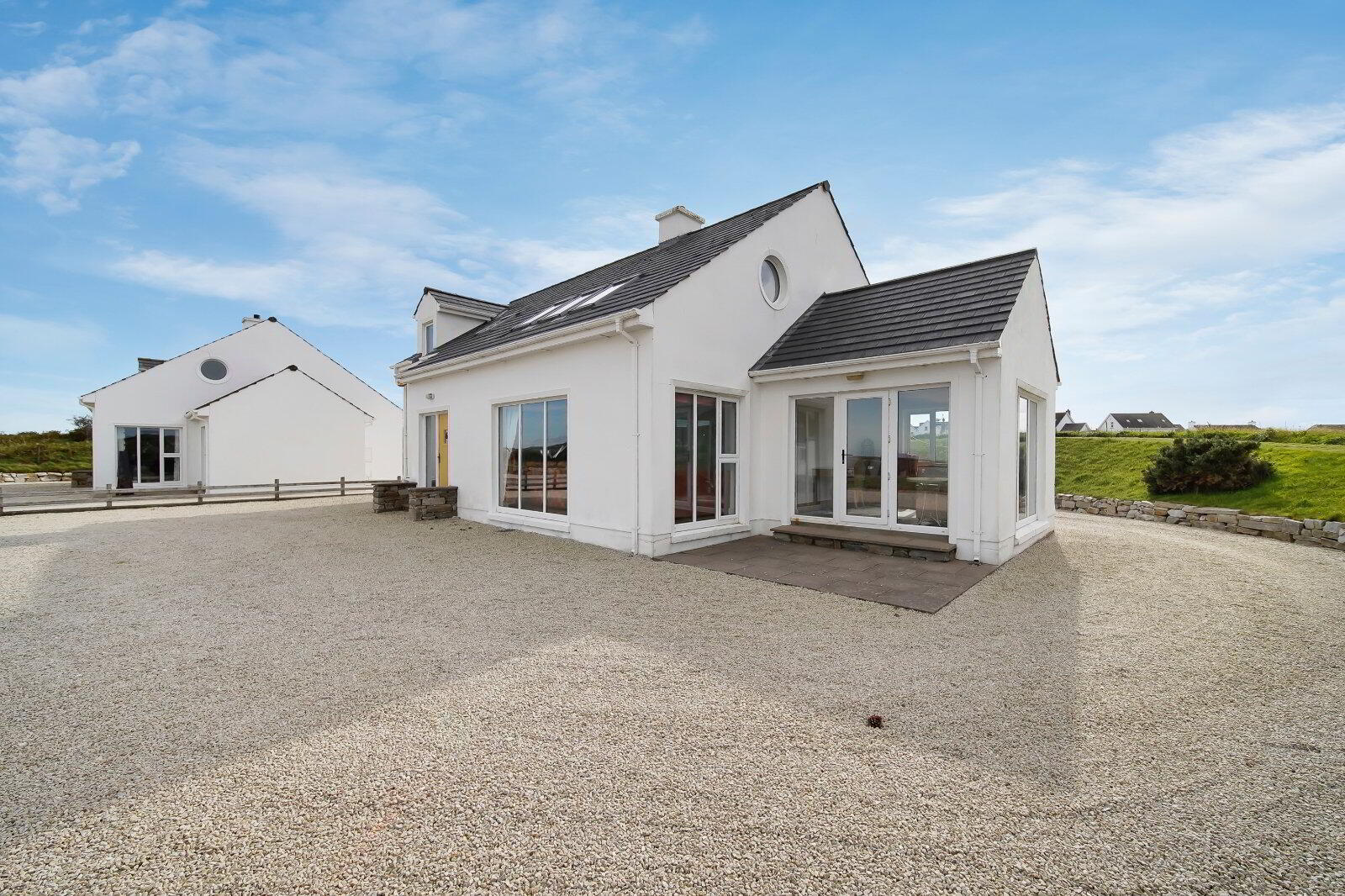 6 The Moorings 6 of 62