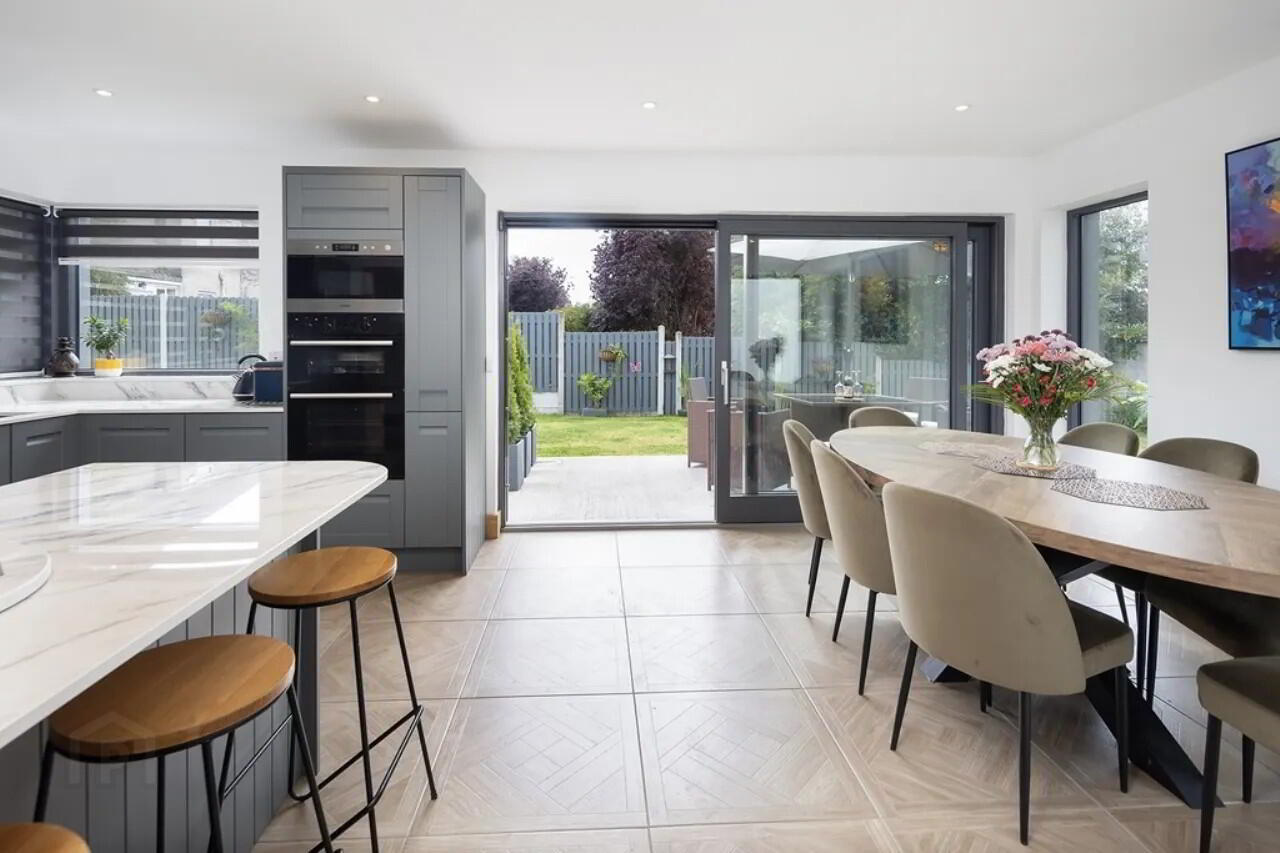 Stoneleigh House, Cork Road 11 of 39