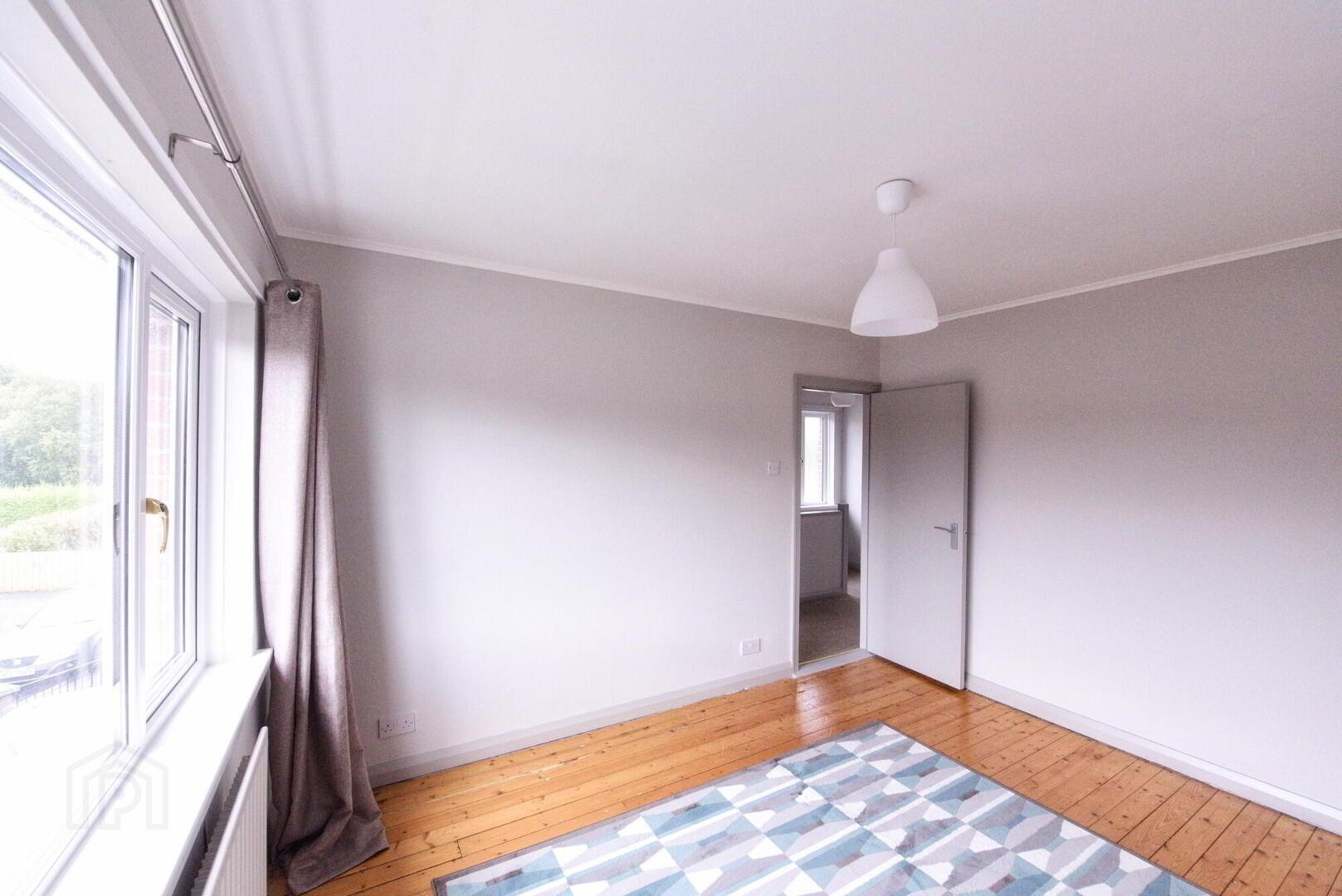 55 Prince Edward Drive 12 of 16