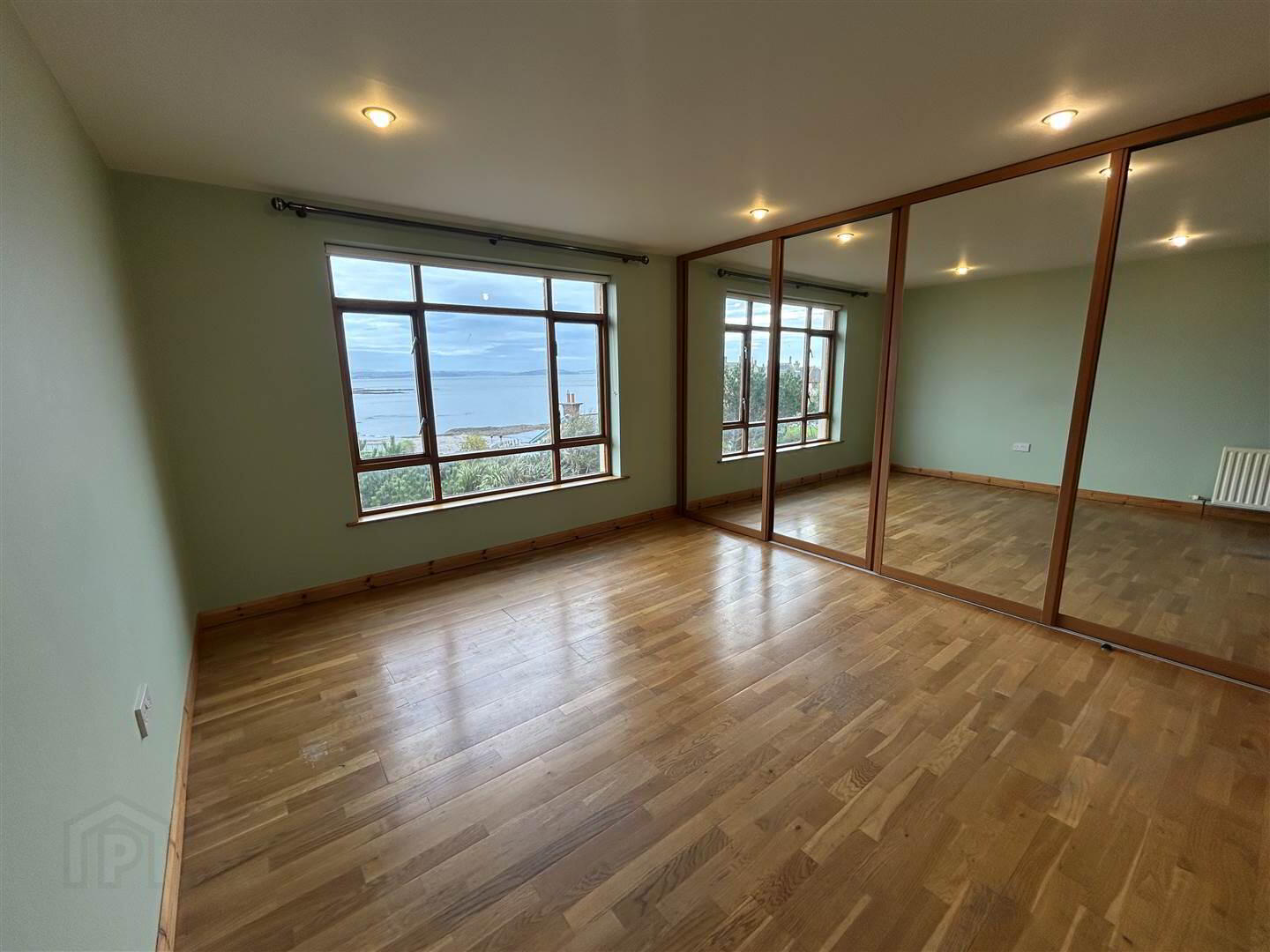 31 Cove Avenue 5 of 15