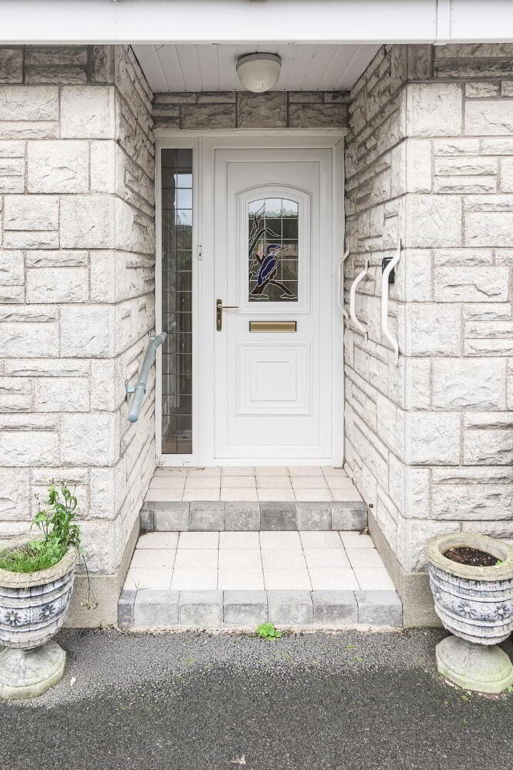 14 Beechwood Park 3 of 27