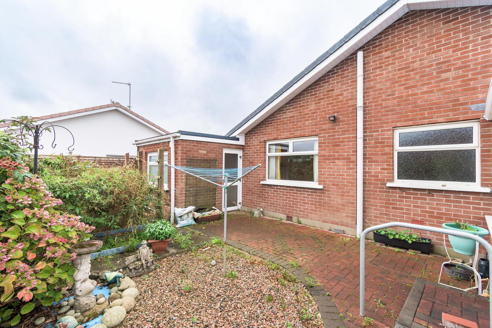 14 Beechwood Park 25 of 27