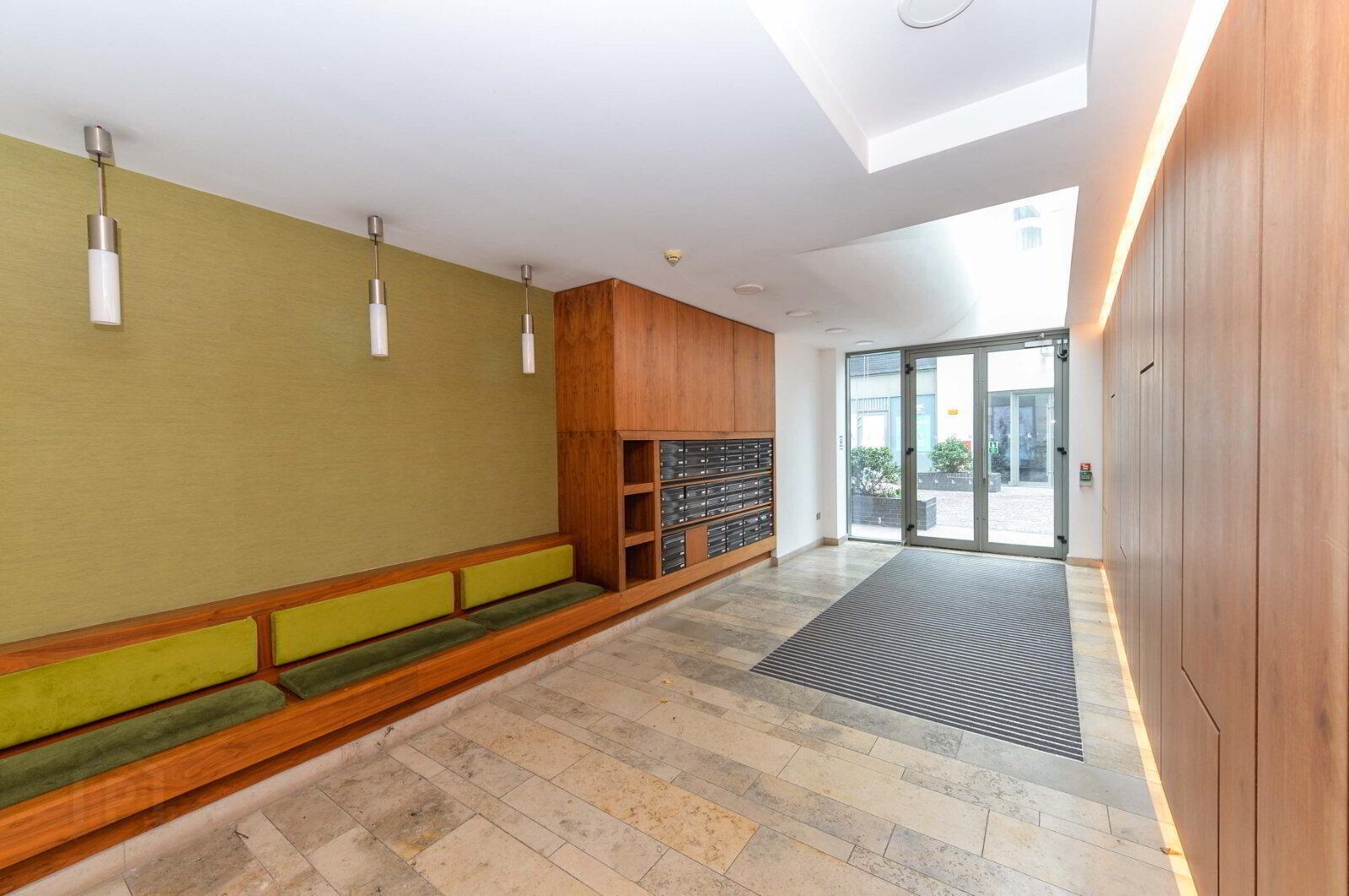 Apartment 5.26 The Arc 2e Queens Road 2 of 13