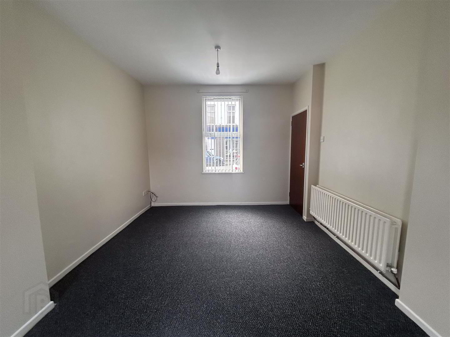 11 Carleton Street 2 of 6