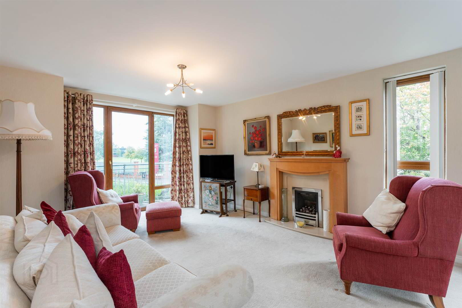 Apt 3 Belmont Gate, 1 Wandsworth Road 3 of 15