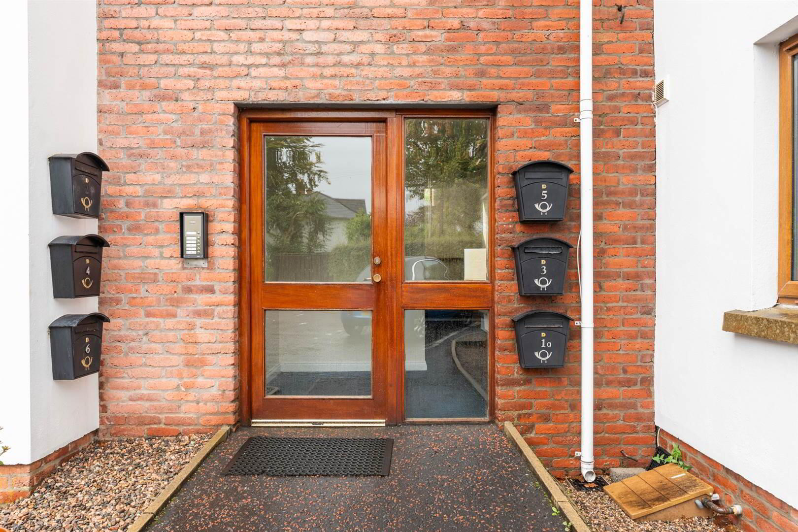 Apt 3 Belmont Gate, 1 Wandsworth Road 14 of 15