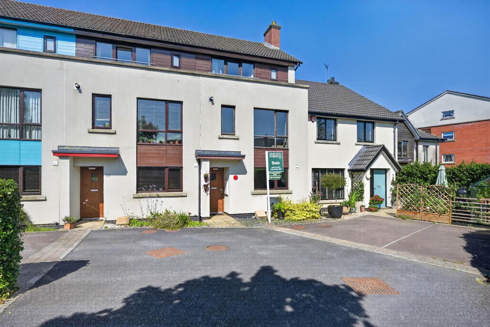 101 Shaftesbury Road 3 of 29