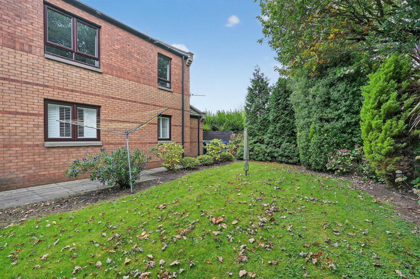 2 Cabin Hill Mews 12 of 13