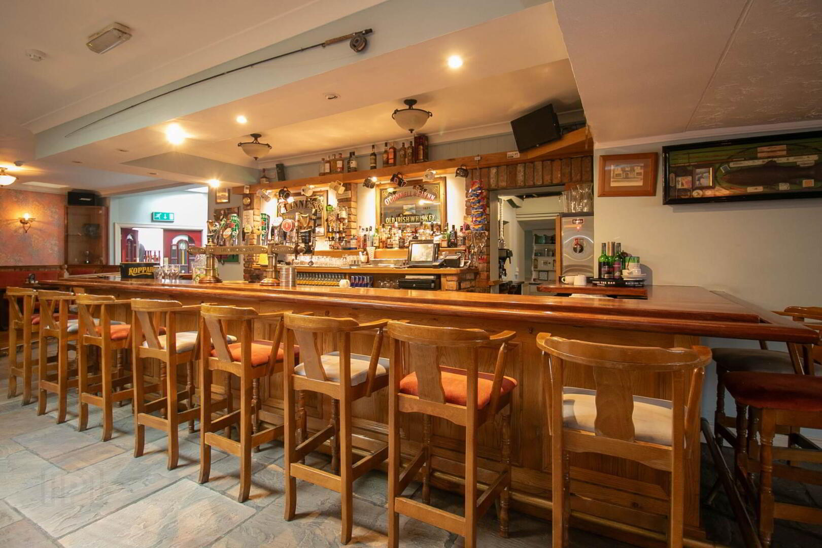 The Royal Bar, Stradone Street 2 of 30