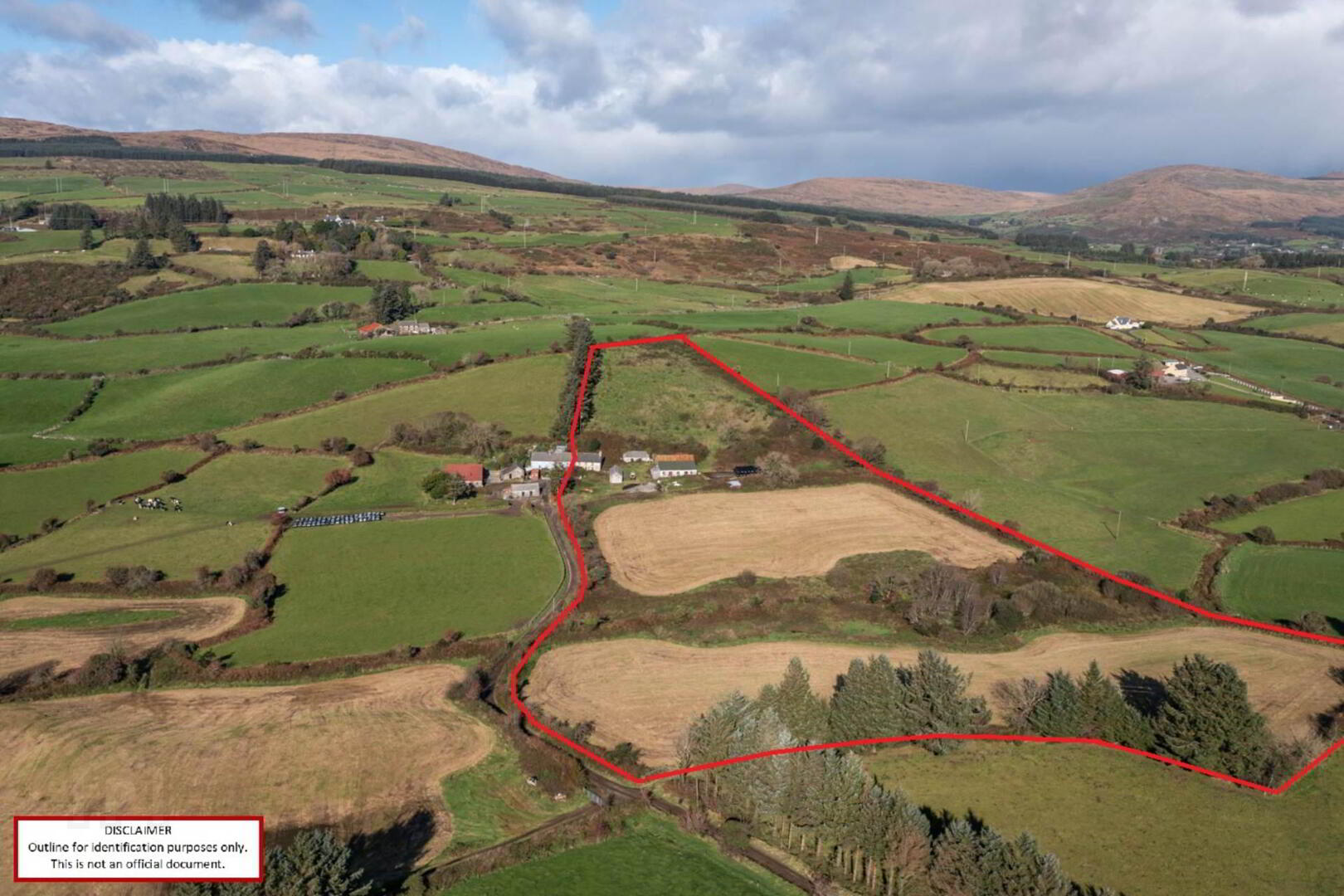 Closh House, Meenies Middle 1 of 13