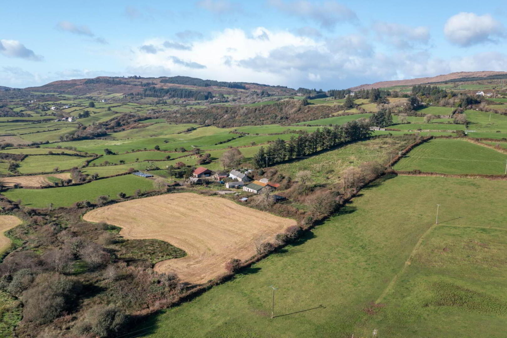 Closh House, Meenies Middle 12 of 13