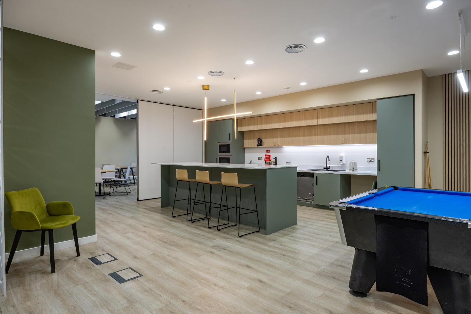 Ground Floor, 2-10 East Bridge Street 4 of 5