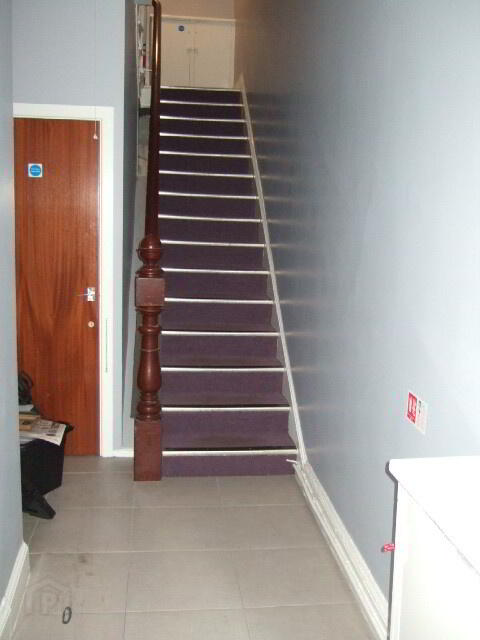 Flat1, 120 Lisburn Road 8 of 8