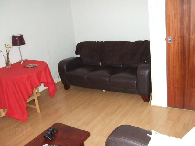Flat1, 120 Lisburn Road 3 of 8