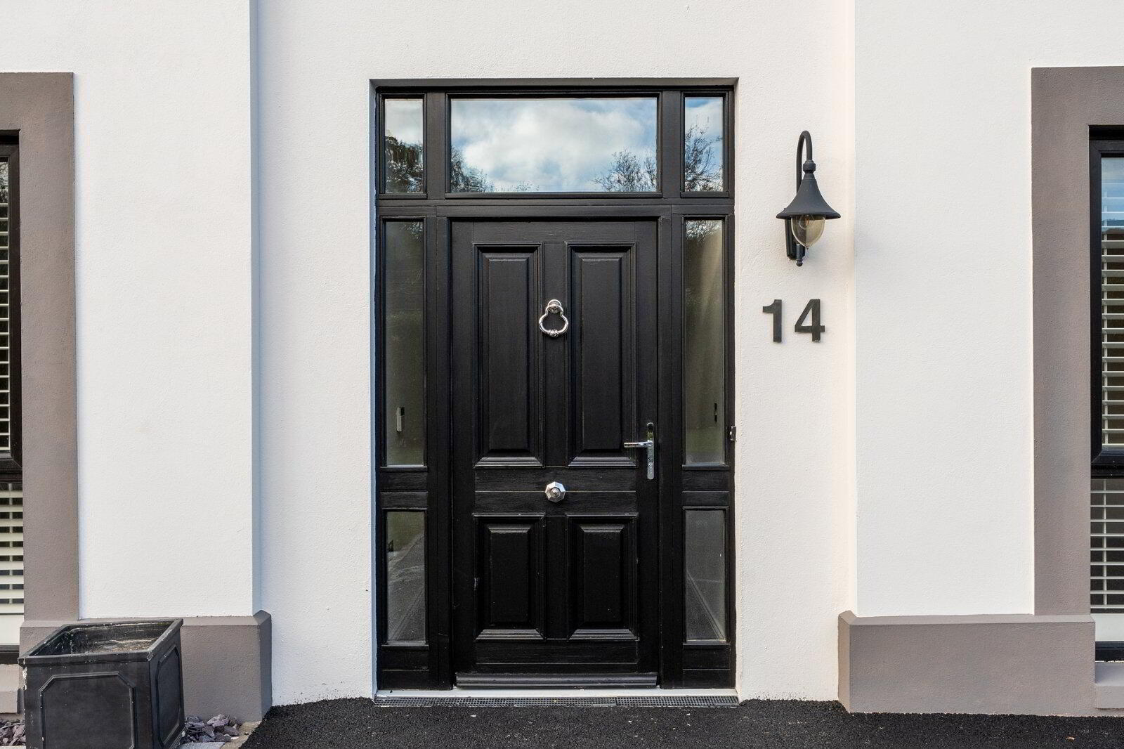 14 Old Quay Court 3 of 67