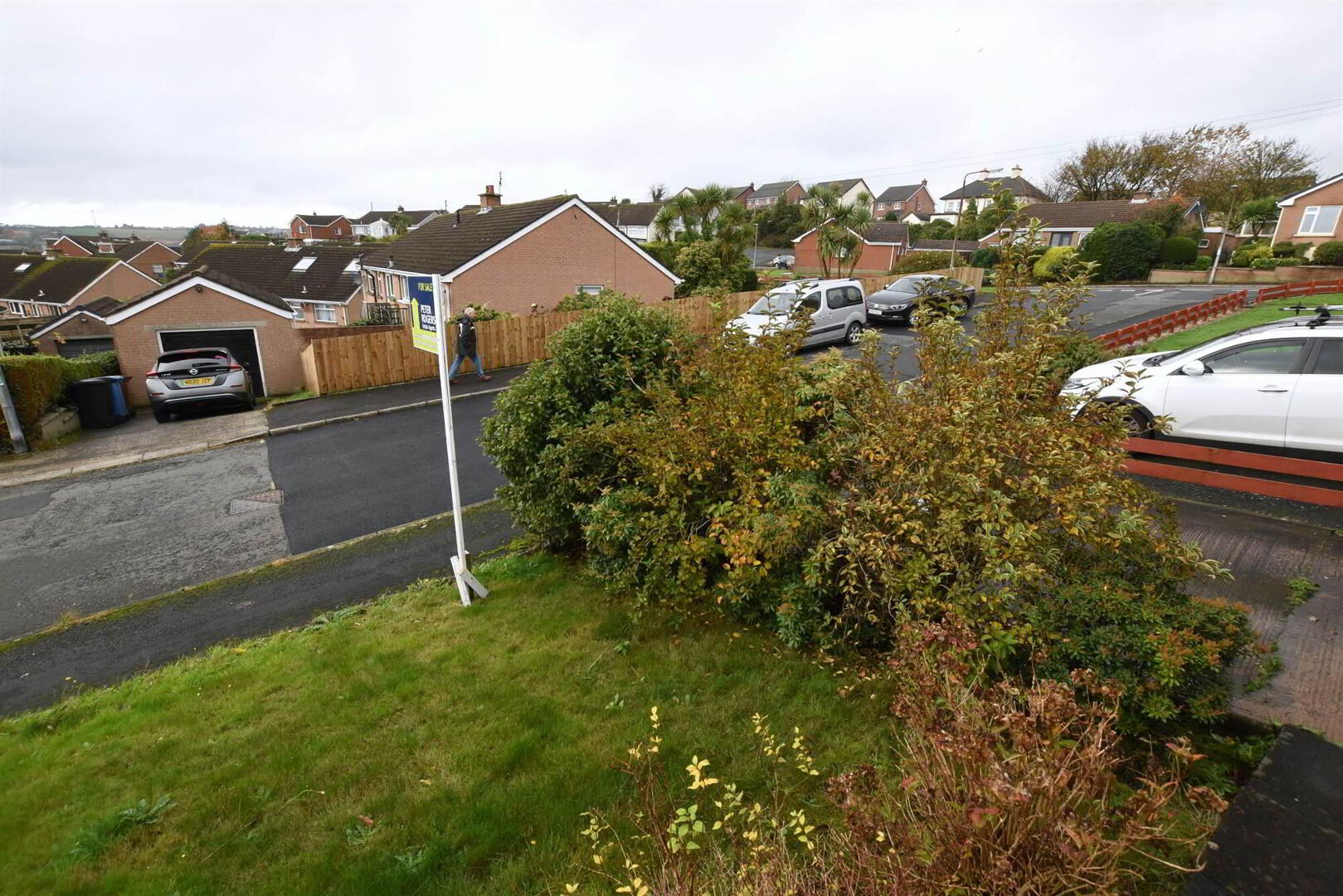 2 Glenmount Park 2 of 19