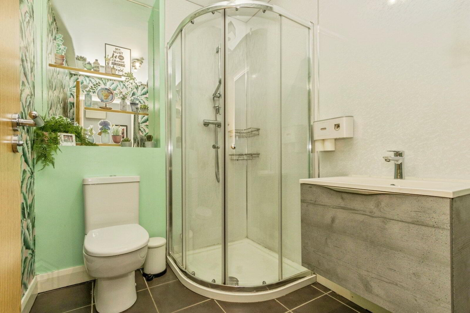 27 Woodbrook Green 11 of 12