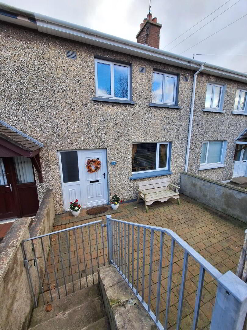 16 Dalriada Gardens 27 of 27