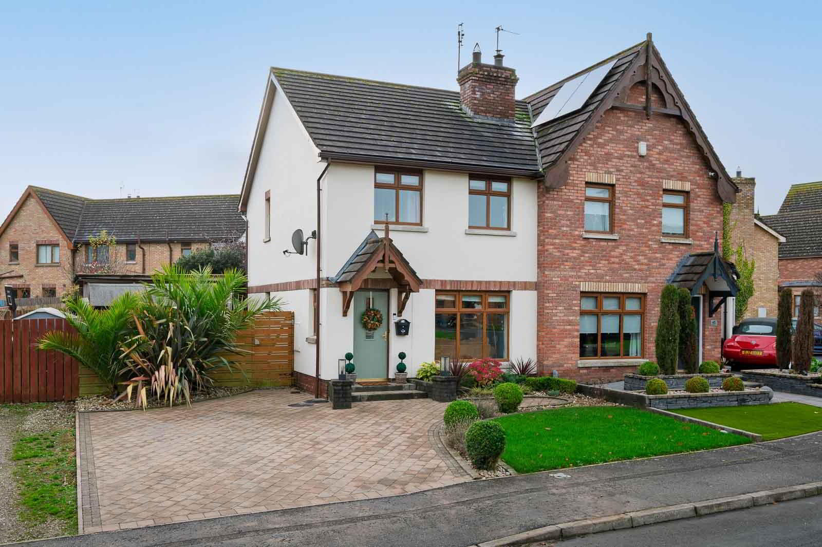 47 Stonebridge Avenue 2 of 22